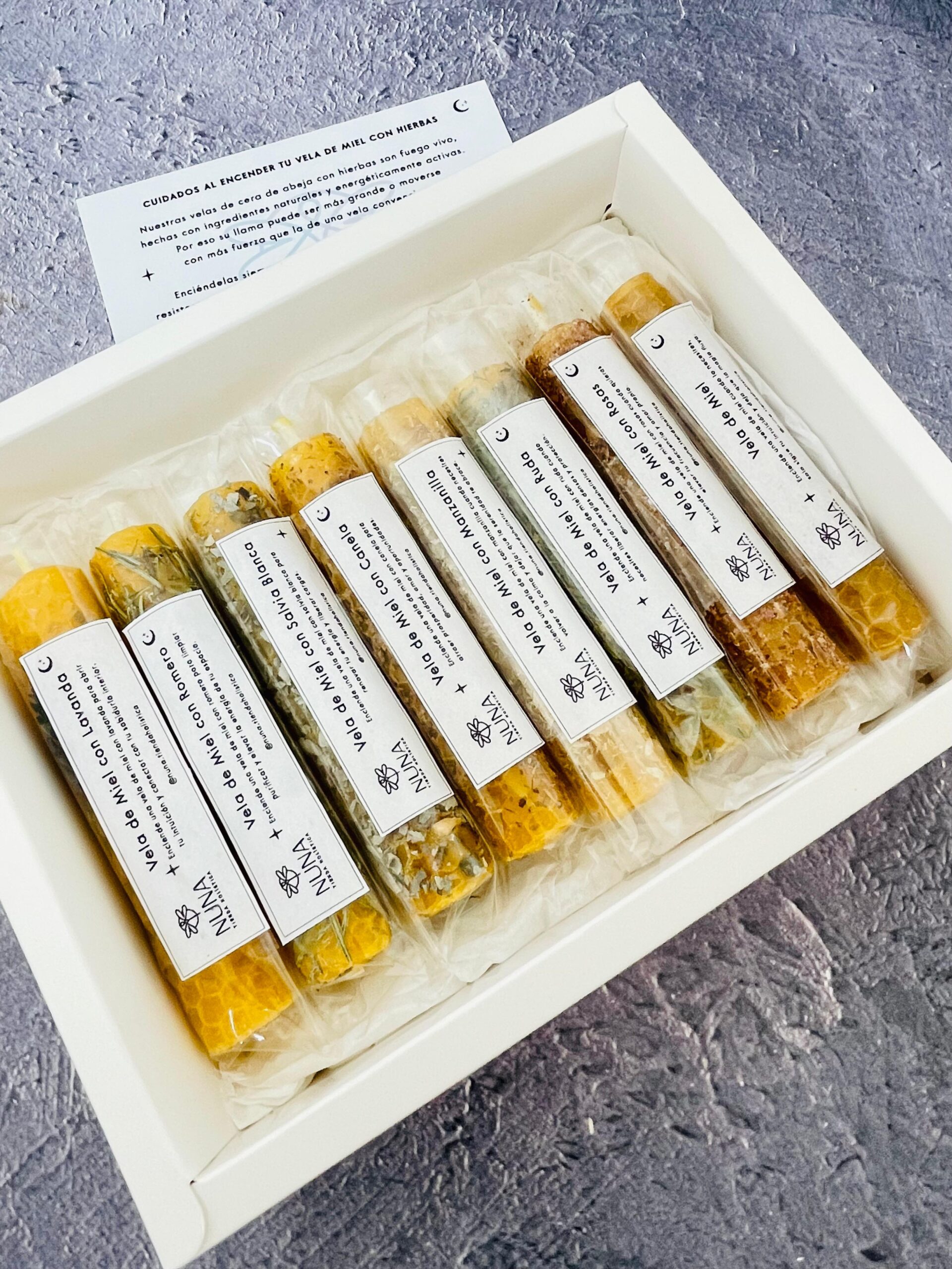 Velas de Miel Ritualizadas