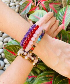 Alternative view of Pulsera 7 Chakras con Ojo de Tigre